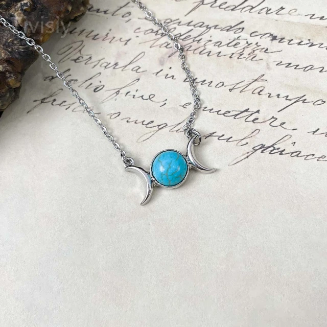 Triple Goddess Moon Symbol Pendant Necklaces